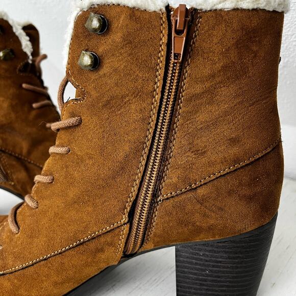 Me Too brown faux suede shearling lace up heel boot size 10 - Picture 9 of 15